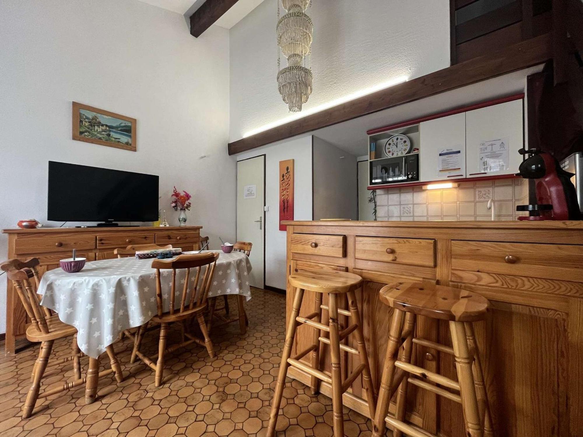 Maison Gruissan, 3 pièces, 6 personnes - FR-1-229-332 Extérieur photo
